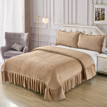 Cuvertură Pat Dublu Catifea cu Volane Elegante | 220x240 cm + 2 Fețe de Pernă 50x70 cm | 0317