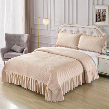 Cuvertură Pat Dublu Catifea cu Volane Elegante | 220x240 cm + 2 Fețe de Pernă 50x70 cm | 0322