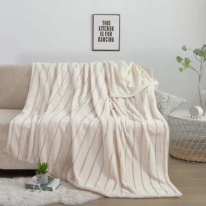 Pătură Cocolino Pufoasă cu Blăniță - 200x230 cm, Microfibră Plusată Premium - Crem