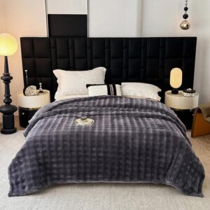 Pătură Pufoasă Pat Dublu 200x230 cm – Blăniță Artificială Tip Iepure, Ultra Soft - Gri Închis