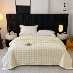 Pătură Pufoasă Pat Dublu 200x230 cm – Blăniță Artificială Tip Iepure, Ultra Soft - Crem