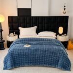 Pătură Pufoasă Pat Dublu 200x230 cm – Blăniță Artificială Tip Iepure, Ultra Soft