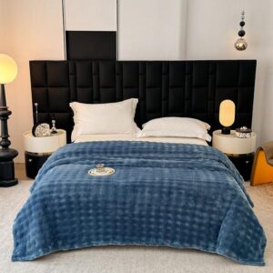 Pătură Pufoasă Pat Dublu 200x230 cm – Blăniță Artificială Tip Iepure, Ultra Soft