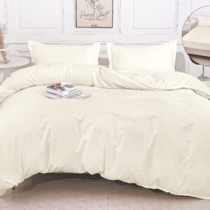 Lenjerie de pat dublu cu elastic 180x200 cm, realizată din microfibră premium cu țesătură tip damasc. Set 4 piese, confortabil, elegant și rezistent la utilizare zilnică. - Crem